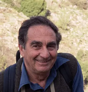 אבי הכטר