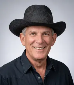 אלישע שמר